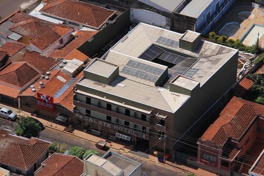 Salata Hotel Centro Jardinópolis Exteriör bild